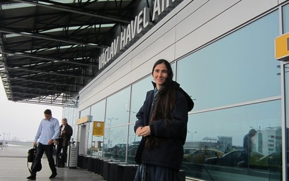 pratelske-ruce-financuji-turne-sanchezove