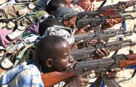 Klikaté cesty amerických zbraní v Somálsku